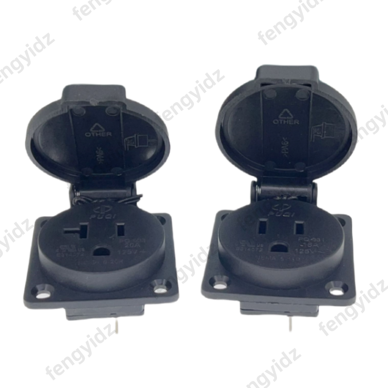 Black 125V 15A 20A IP44 CE Ame - Outdoor Power Receptacle recension och pris